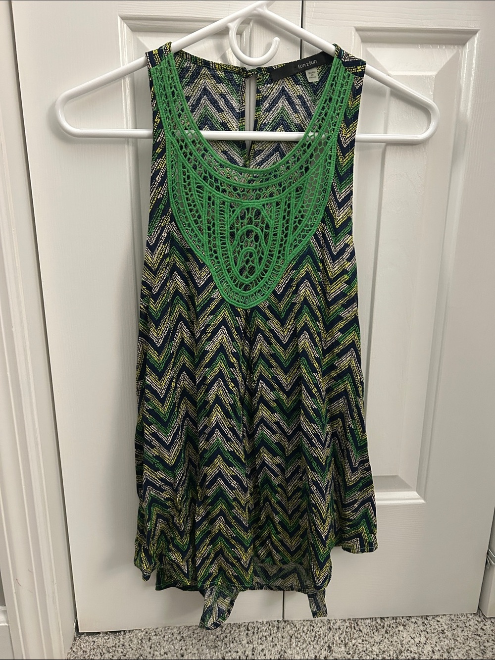 fun 2 fun Green Chevron Crochet-Neck Tank